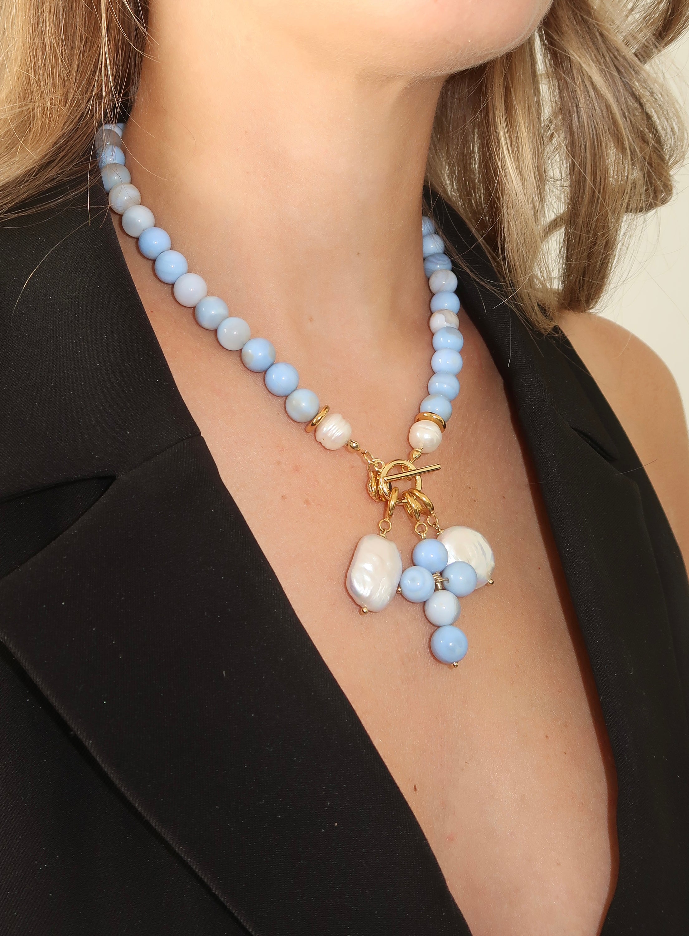 Love necklace in blue Agate